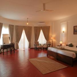The Hundred House - Colonial Bungalow- Wayanad, hotel u gradu 'Ambalavayal'