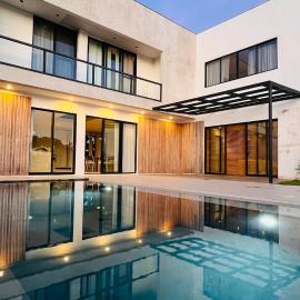 Private pool villa Siargao La residence, khách sạn ở General Luna