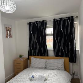 Double Room - Central Dartford - Free Parking