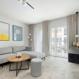 Unique Studio with Parking Space and Swimming Pool by Noclegi Renters، فندق في بوبيروفو
