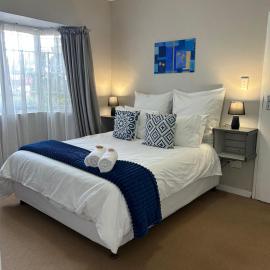 Pin Oak Inn, hotel u gradu 'Hilton'