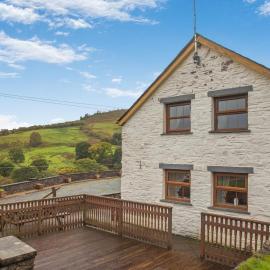 2 Bed in Betws-y-Coed oc-84026, hotel in Penmachno