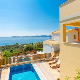 Villa Sequoia Yellow