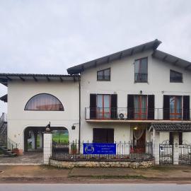 Paradise B&B, ξενοδοχείο σε Panicarola