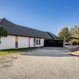 Granbury Studio - 10 Mins From Town + The Lake!, hotel din Granbury