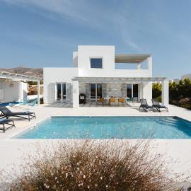 Villa Aura - Beachfront Villa with private pool