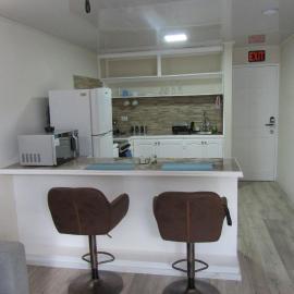 102 Batts Rock Beach Condos, hotel en Saint Michael