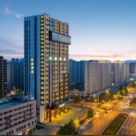 웨이하이에 위치한 호텔 Orange Crystal Hotel Weihai High-speed Railway Station Hanlefang