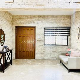 4BR Huge House up to 30px with 2 Car Park Cebu City
