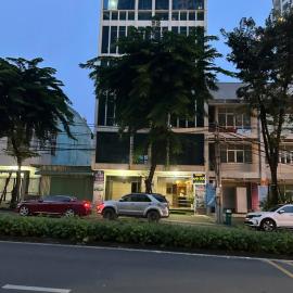 Khách sạn Anh Đức 1, Hotel in Ga Phú Văn
