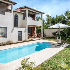 Villa Céleste - 4 Bedrooms in Central Tamarin