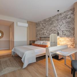 Oli Hotel and Suites