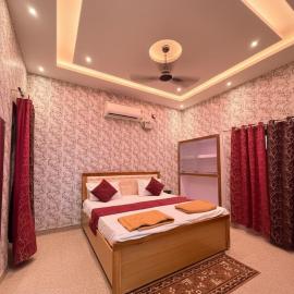 Hotel Vijay Palace- Near Ram Mandir Ayodhya, hotel a Ayodhya