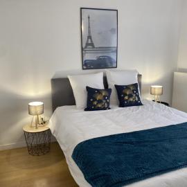 Blue By Dream Apartments, hotel in Chessy