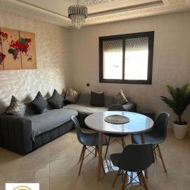 Appartement noor aéroport casablanca, hotel a Deroua