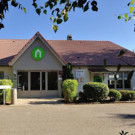 Campanile Bourg-En-Bresse ~ Viriat, hotel u gradu 'Viriat'