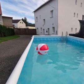 White Haven Private Sauna & Pool, hotell sihtkohas Chřibská