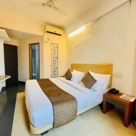 AA Hotels And Resorts-Kala Amb, hotell i Kāla Āmb