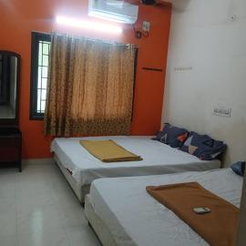 Kaveri Villa Thiruvidaimaruthur, hotel a Tiruvidaimarudūr