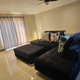 Lovely Beauty Rest, hotel in Gqeberha