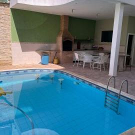 Casa a 3 minutos na praia do forte
