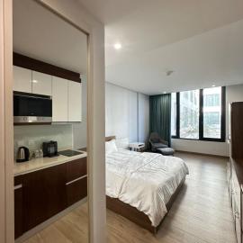 استوديو مستقل في مجمع شقق ملينيوم صلالة Independent Studio in Millennium Apartments Complex Salalah, hotel i Daḩārīz