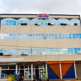 Hotel Mboloani, viešbutis mieste Lomė