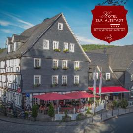 Hotel zur Altstadt, hotel Freudenbergben