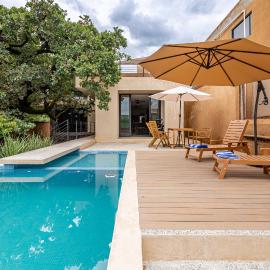 Casa Encino - Oasis to share, hotel din Tepoztlán