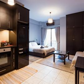 Nero Apartment
