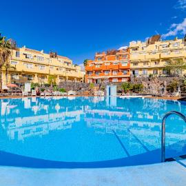 Casa De Nola - Poolside Apartment With Large Terrace