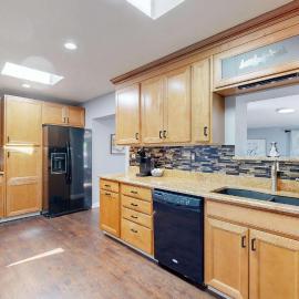 Family Home in Arvada with king beds and bunkbed