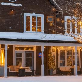 Le 900 Tremblant Inn Café and Bistro, hôtel à Mont-Tremblant