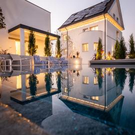 Resort Beatrice - Luxury Apartments - Pool & Sauna & Parking, hotel in Ljubljana