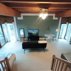 Großes Zimmer mit eigener Terrasse