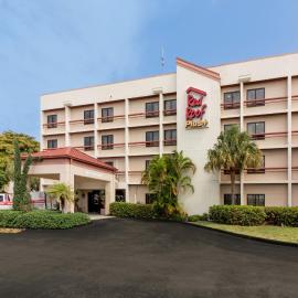 Red Roof Inn PLUS Miami Airport