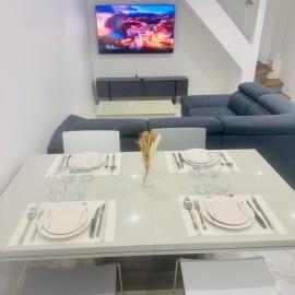 wihi-loges - Appartement type grand T2, calme, centre-ville de Nevers, hotel em Nevers