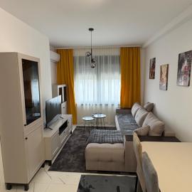 Nik 1, hotel a Kruševac