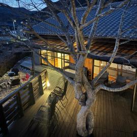 天然温泉と星空を楽しむ プライベートサウナ付き一棟貸しヴィラ, hotel em Ōkasho