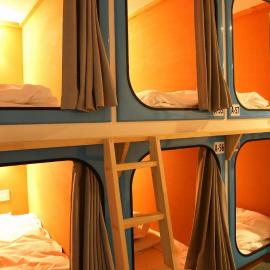 カプセルホテルグロリア, hotel u gradu 'Beppu'