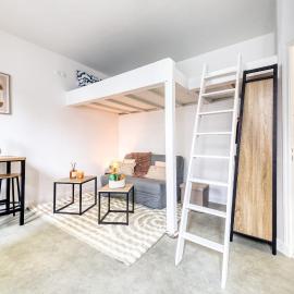 Le Petit nid cocooning - Studio chaleureux et élégant, hotel in Aubervilliers