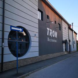 Restoran Tron, hotel u Petrovcu na Mlavi