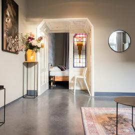 4P boetiek apt met tuin bij Fontys en klooster