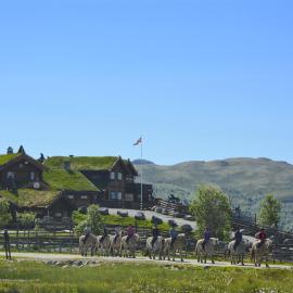 Langedrag Naturpark، فندق في Tunhovd