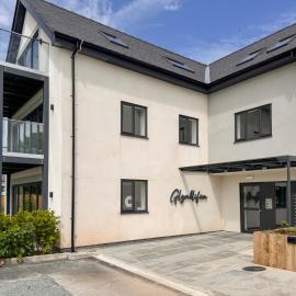 Glynllifon 6, hotel u gradu Llanallgo