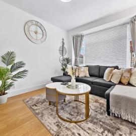 Spacious 3 bd Garden M25, Free Parking,Bluewater