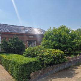 Ferienwohnung Thomée - Ruhig gelegen, ideal für Monteure und Erholungssuchende, hotel Looft városában