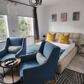 Lanina Harare Avenues Apartment, хотел в Хараре