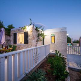 Molo Trovna Apartments