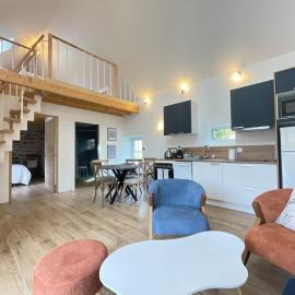 La Palud - PMR, Parking, Wifi, TV, 500m du centre, hotel a Locronan